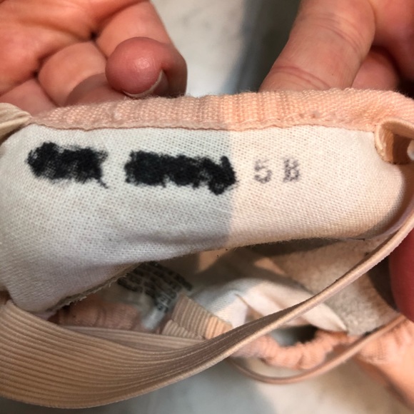 Bloch Prolite Hybrid Ballet shoes, Size 5B - Picture 6 of 6